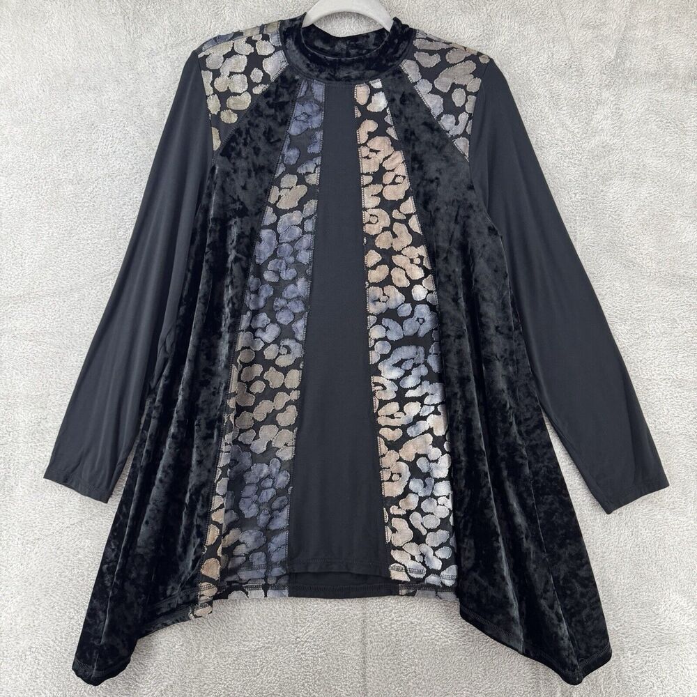 LOGO Lavish Top M Black Animal Print Velvet Jersey Stretch Opal Tunic Mock Neck